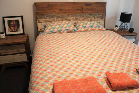 Mignon Cottage 9 Noongah Terrace - Click Find 2