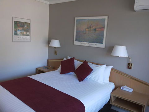 Moe Parklands Motel - Bridge Guide 1