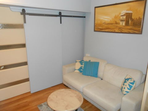 Mount View Motel - Click Find 2