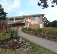 Mountain View Beach House - Click Find