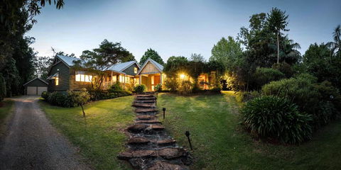Mt Glorious Getaways - DBD 2