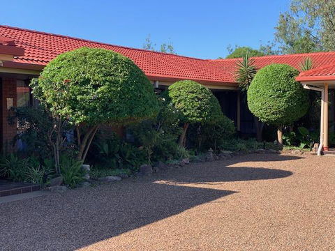 Muswellbrook Motor Inn - Click Find 0