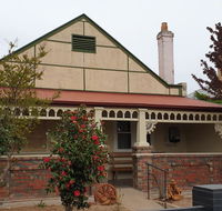 Nanas Place - Click Find