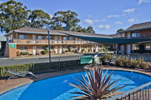 Narellan Motor Inn - Click Find 0