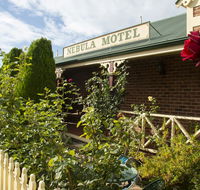 Nebula Motel - Click Find