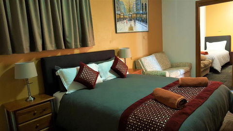 New Olympic Motel - Click Find 0