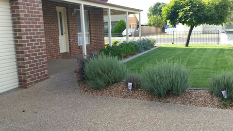 Numurkah Self Contained Apartments - The Mieklejohn - Bet 4u 3