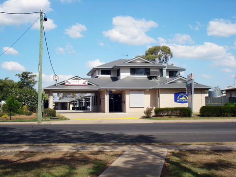 Oakey Motor Inn - Click Find 0