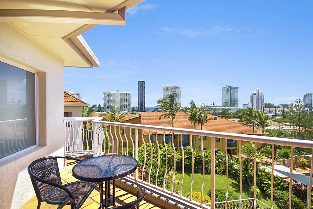 Rainbow Bay QLD Bridge Guide