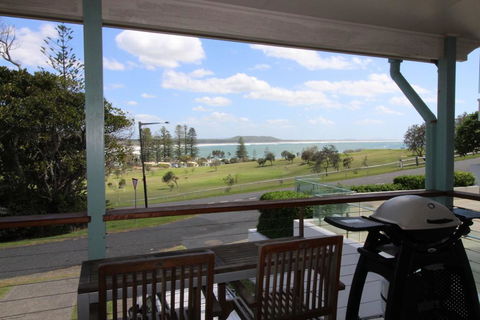 Oceanview, 6 Stewart Street - Click Find 0