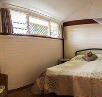 On The Wallaby Lodge - Click Find