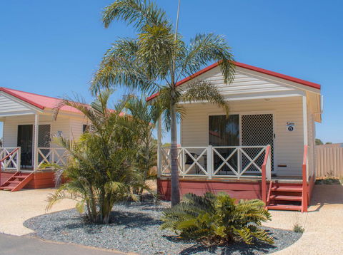 Outback Oasis Caravan Park - Lawyer Find 0