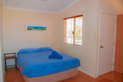 Outback Oasis Caravan Park - Lawyer Find 2