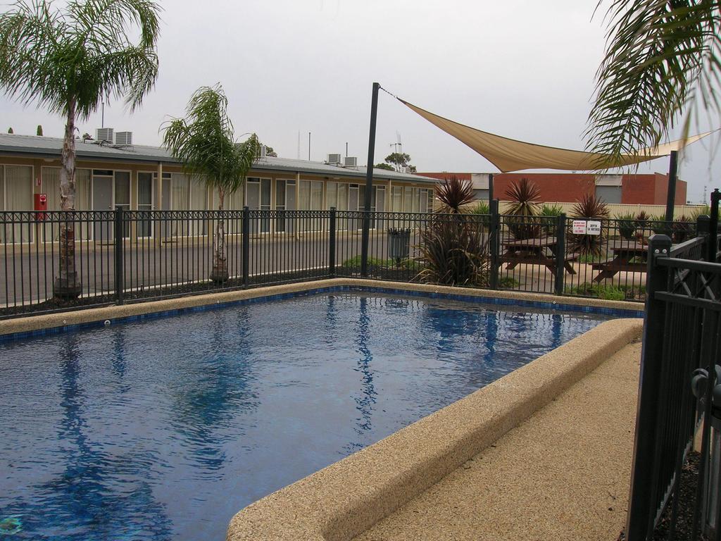 Mildura And Murray Outback VIC Bet 4u