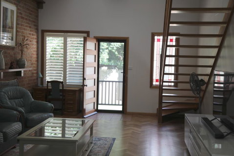 Pacific Palms Thirroul Beach NSW - Click Find 2