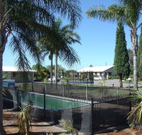 Palm Valley Motel - Click Find