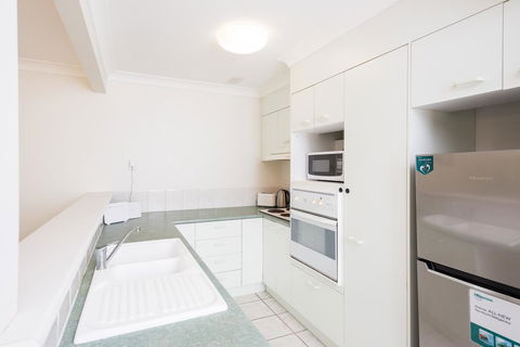 Panda Holiday -Close Mountain Ocean Pet Friendly - Click Find 3