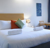 Parkwood Motel  Apartments - Bet 4u