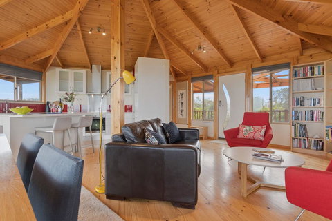 Peace & Plenty - Bridge Guide 2