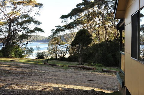 Pebbly Beach Shacks - Click Find 3