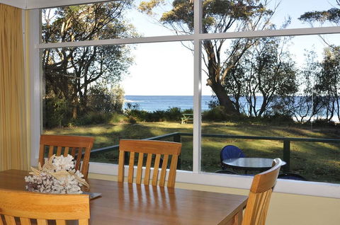 Pebbly Beach Shacks - Click Find 1