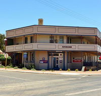 Pingelly Hotel - Click Find