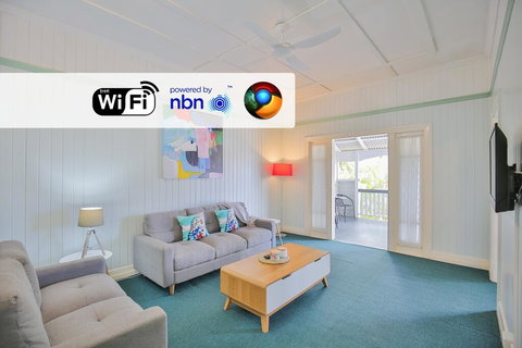 Pleasant Place To Stay Near The Park + FREE WiFi - DBD 0