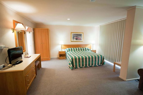 Posthouse Motor Lodge - Click Find 3