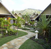 Pure Magnetic Villa 8 - Bet 4u