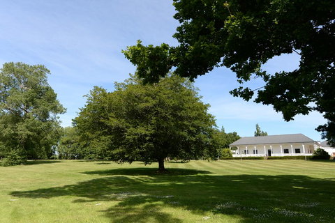 Quamby Estate - Bet 4u 2