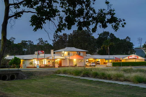 Raintree Motel Biloela - Click Find 0