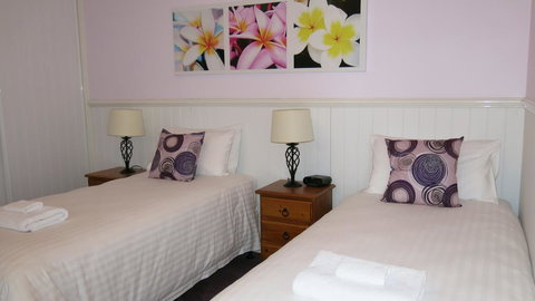 Ravensbourne Escape- Quingilli - Bet 4u 0