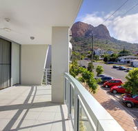 Resort Style Apartment On Gregory - Click Find