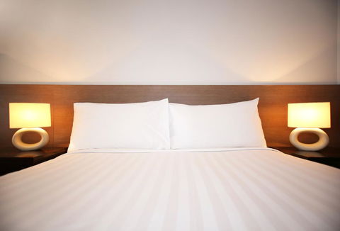 Roma Inland Motor Inn - Click Find 3