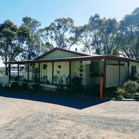 Rose City Caravan Park - Click Find 3