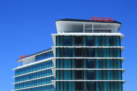Rydges Gold Coast Airport - Bridge Guide 0