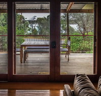 Samphire Beach House - Click Find