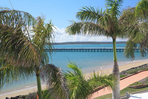 Santalina On Hervey Bay - Click Find 2