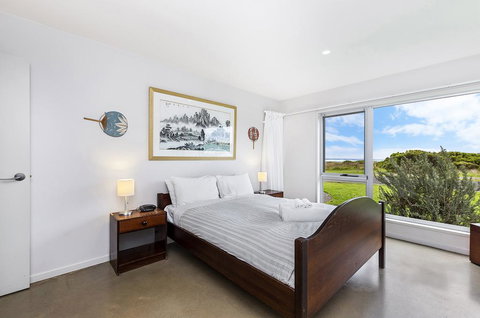 Sea-Lit - South Beach - Bridge Guide 1