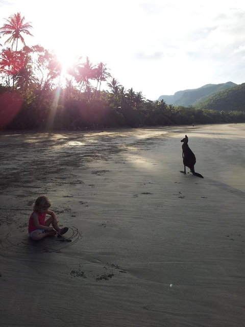 Seaforth Holiday Units - Bet 4u 3