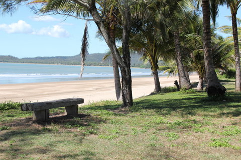 Seaforth Holiday Units - Bet 4u 1