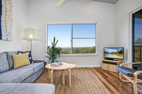 Seascape Scotts Head - Bet 4u 2