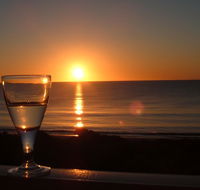 Seaview Holiday House - Click Find