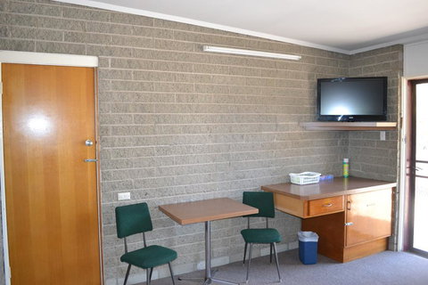 Shamrock Hotel Motel Balranald - Bet 4u 3