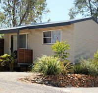 Silver Wattle Cabins - Click Find