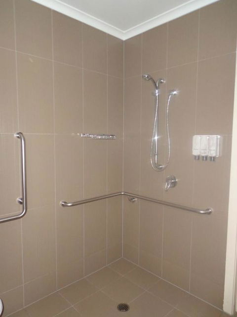 Smart Stayzzz Inns - Lawyer Find 3