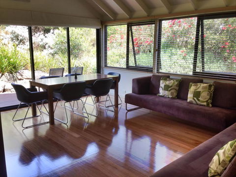 Southern Ocean Villa 9 - Bridge Guide 3