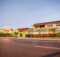 Spinifex Motel and Serviced Apartments - Lawyer Find
