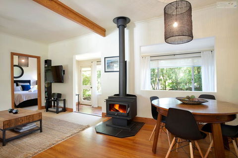Stonewall Cottage For Two With Fireplace - DBD 3