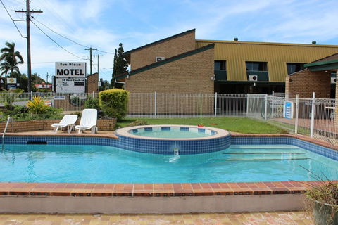 Sun Plaza Motel - Mackay - Click Find 0